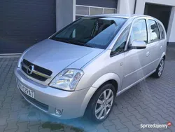Srebrny Używany 2005 Opel Meriva Minivan | 8899 zł (Dość drogi)