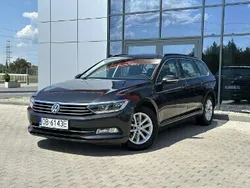 Grafitowy Używany 2019 VW Passat Kombi | 64 999 zł (Uczciwa cena)