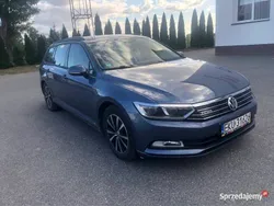 Niebieski Używany 2016 VW Passat Kombi | 43 500 zł (Uczciwa cena)