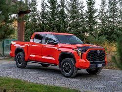 Pomarańczowy (metalik) Używany 2024 Toyota Tundra Pickup | 399 777 zł