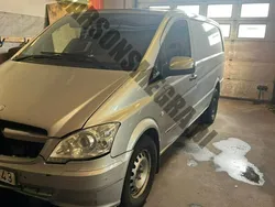 Srebrny Używany 2013 Mercedes Vito Minivan | 23 000 zł