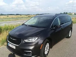 Używany 2022 Chrysler Pacifica SUV | 129 000 zł (Uczciwa cena)