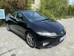 Czarny Używany 2008 Honda Civic Hatchback | 9900 zł