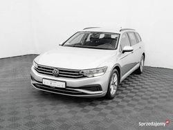 Srebrny (metalik) Używany 2021 VW Passat Business Kombi | 83 700 zł (Uczciwa cena)