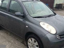 Szary Używany 2005 Nissan Micra Hatchback | 8700 zł (Dość drogi)