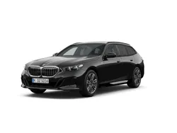 Czarny szafir metalizowany Używany 2024 BMW 520 Comfort Edition Kombi | 289 900 zł (Drogi)