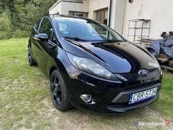 Czarny Używany 2012 Ford Fiesta Champions Edition Hatchback | 19 900 zł (Uczciwa cena)