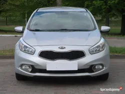 Srebrny Używany 2014 Kia Ceed Hatchback | 23 999 zł (Dobra cena)