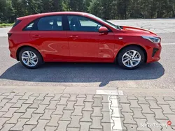 Czerwony Używany 2019 Kia Ceed 2 Hatchback | 48 700 zł (Dość drogi)