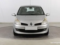 Srebrny Używany 2006 Renault Clio II Hatchback | 5999 zł (Uczciwa cena)