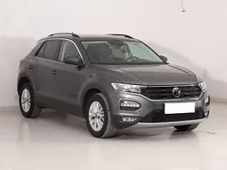Szary Używany 2021 VW T-Roc SUV | 81 999 zł (Uczciwa cena)