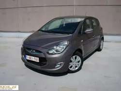 Szary (metalik) Używany 2011 Hyundai ix20 Minivan | 27 900 zł