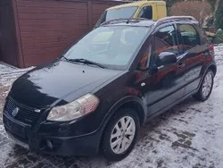 Czarny Używany 2008 Fiat Sedici Emotion SUV | 12 900 zł (Uczciwa cena)