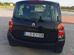 Czarny Używany 2005 Renault Modus Minivan | 5650 zł (Uczciwa cena)