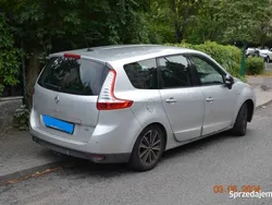 Srebrny Używany 2011 Renault Grand Scénic III Bose Edition Minivan | 19 000 zł (Uczciwa cena)