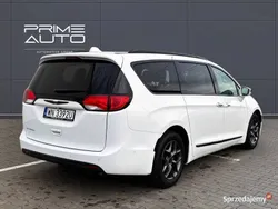 Używany 2017 Chrysler Pacifica SUV | 109 900 zł (Drogi)