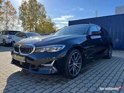 Czarny Używany 2022 BMW 330e Kombi | 129 000 zł (Drogi)