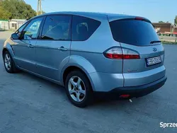 Srebrny Używany 2008 Ford S-MAX S Minivan | 17 900 zł (Uczciwa cena)