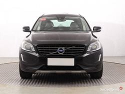 Czarny Używany 2015 Volvo XC60 SUV | 65 999 zł (Uczciwa cena)