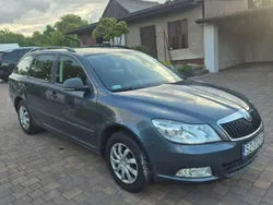 Szary Używany 2011 Skoda Octavia Kombi | 10 500 zł (Dobra cena)