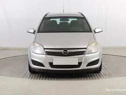Srebrny Używany 2007 Opel Astra Kombi | 4999 zł (Dobra cena)