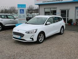 Biały Używany 2022 Ford Focus Kombi | 38 943 zł (Super Cena)