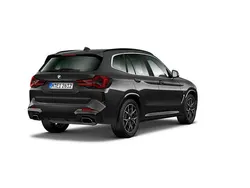 Szary sophisto z brylantowym połyskiem metalizowany Używany 2022 BMW X3 Shadowline SUV | 184 900 zł (Super Cena)