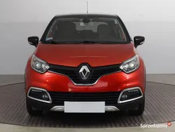 Czerwony Używany 2015 Renault Captur SUV | 42 999 zł (Uczciwa cena)
