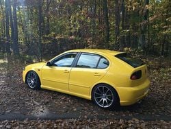 Żółty Używany 2004 Seat Leon Sport Hatchback | 18 900 zł (Dość drogi)