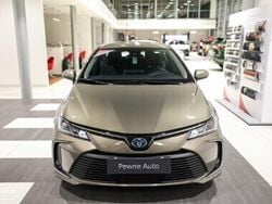 Brązowy Używany 2022 Toyota Corolla Comfort Sedan/Limuzyna | 93 850 zł (Dość drogi)