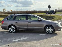 Brązowy Używany 2011 Skoda Superb Kombi | 27 900 zł (Super Cena)