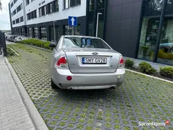 Srebrny Używany 2007 Ford Fusion Sedan/Limuzyna | 10 500 zł