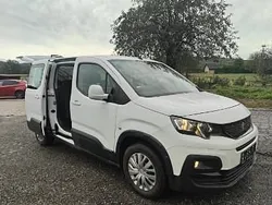 Inny kolor Używany 2021 Peugeot Rifter Minivan | 51 700 zł (Dobra cena)