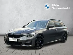 Szary mineralny metalizowany Używany 2021 BMW 330 Shadowline Kombi | 179 900 zł (Super Cena)