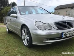 Używany 2001 Mercedes C240 | 10 800 zł