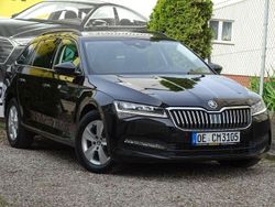 Czarny Używany 2022 Skoda Superb Kombi | 106 900 zł (Dość drogi)