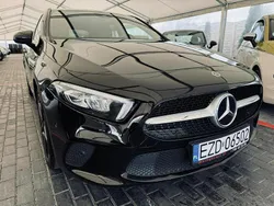 Czarny Używany 2018 Mercedes A180 Hatchback | 87 700 zł (Drogi)