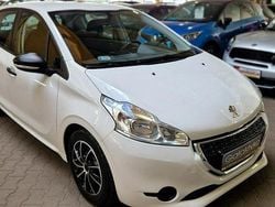 Biały Używany 2014 Peugeot 208 Hatchback | 20 900 zł (Uczciwa cena)