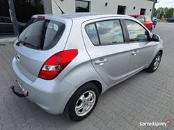 Czerwony Używany 2011 Hyundai i20 Hatchback | 16 900 zł (Dość drogi)