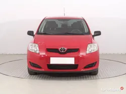 Czerwony Używany 2009 Toyota Auris Hatchback | 23 999 zł (Uczciwa cena)