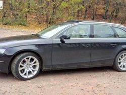 Czarny Używany 2011 Audi A4 Sedan/Limuzyna | 49 500 zł (Uczciwa cena)
