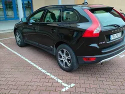 Czarny Używany 2011 Volvo XC60 SUV | 47 500 zł (Dość drogi)