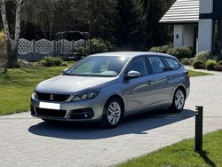 Srebrny Używany 2021 Peugeot 308 Kombi | 49 200 zł (Dobra cena)