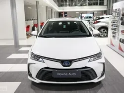 Biały Używany 2022 Toyota Corolla Comfort Sedan/Limuzyna | 91 850 zł (Dość drogi)