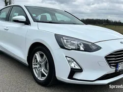 Biały Używany 2021 Ford Focus Sedan/Limuzyna | 47 999 zł (Uczciwa cena)