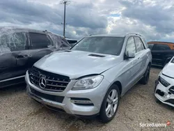 Szary Używany 2013 Mercedes ML350 SUV | 35 200 zł
