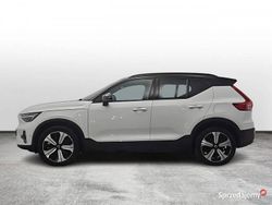 Biały Używany 2022 Volvo XC40 Ultimate SUV | 158 900 zł (Dość drogi)