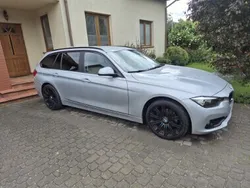 Srebrny Używany 2015 BMW 318 Kombi | 36 200 zł (Uczciwa cena)