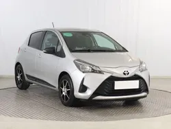 Srebrny Używany 2017 Toyota Yaris Hatchback | 43 999 zł (Uczciwa cena)