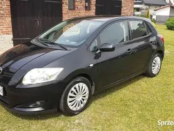 Czarny Używany 2007 Toyota Auris Hatchback | 10 300 zł (Uczciwa cena)